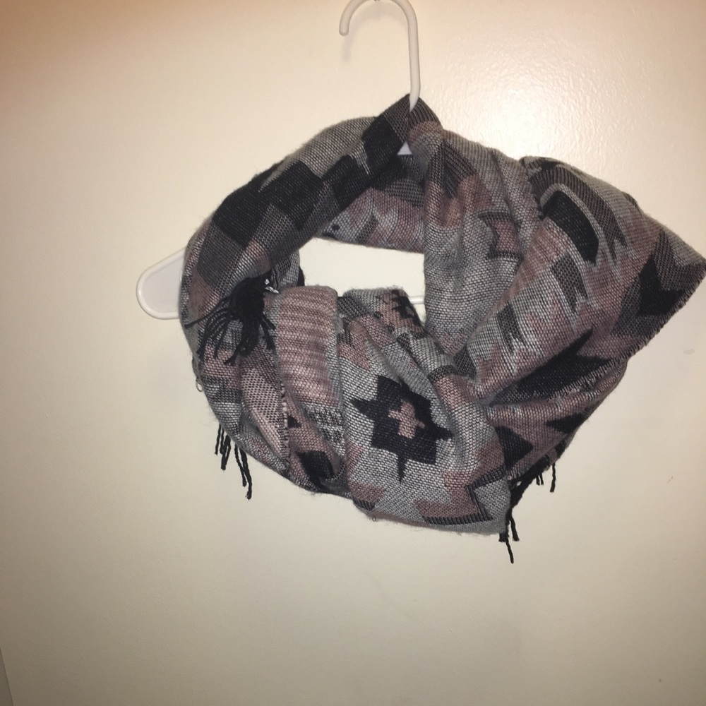 Fashionable Scarf